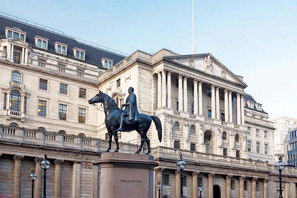 توقعات برفع بنك إنجلترا أسعار الفائدة مجدداً