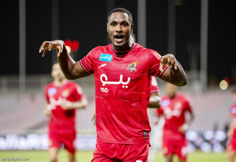 إيجالو.. نسر لا يشيخ