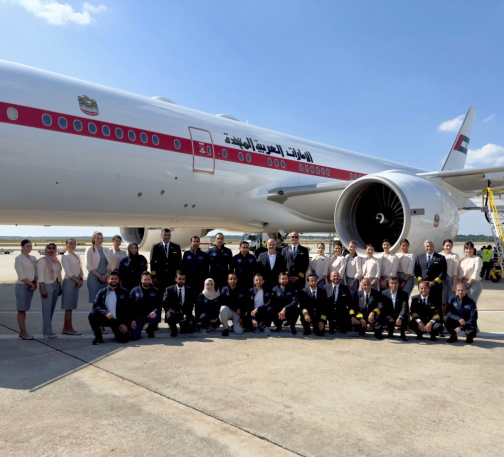 سلطان النيادي: إلى الإمارات الحبيبة