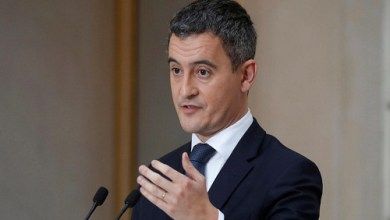 وزير داخلية فرنسا: سنساعد إيطاليا في منع تدفق المهاجرين إلى “لامبيدوزا”