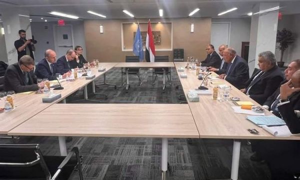 مصر وأيرلندا تبحثان تعزيز التعاون الاقتصادي والعلاقات الثنائية