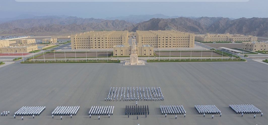 شرطة عُمان السلطانية تحتفل بتخريج دفعة جديدة من الشرطة المستجدين