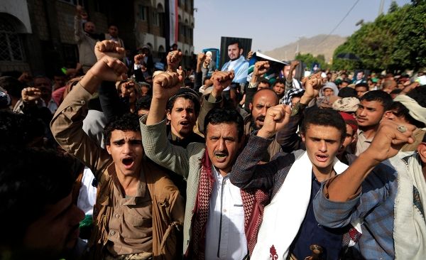 باحث غربي: طهران لن تدعم السلام باليمن إلا إذا كان سيعزز قوة الحوثيين والمكاسب الإيرانية