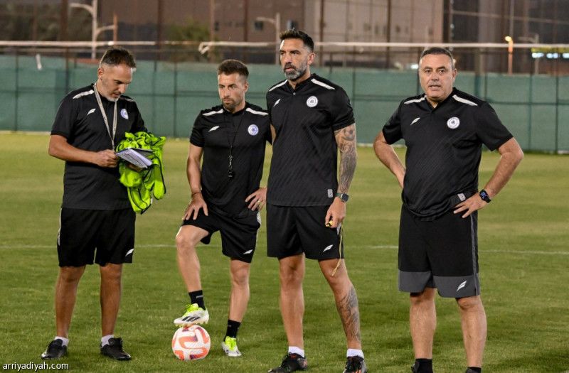 الشباب.. براون يطمئن على تكتيك الحزم