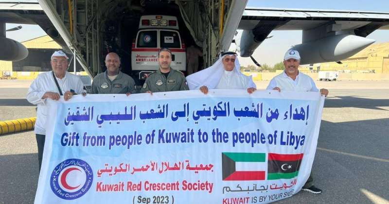 سابع طائرات الإغاثة الكويتية تقلع إلى ليبيا محملة بـ 10 أطنان وسيارة إسعاف