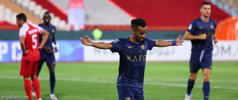 النصر يعبر بيرسبوليس.. ويتصدر