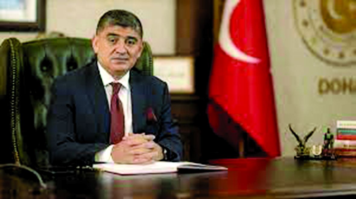 دبلوماسيون ومثقفون: الخطاب يحمل خريطة طريق لتوجهات الدولة