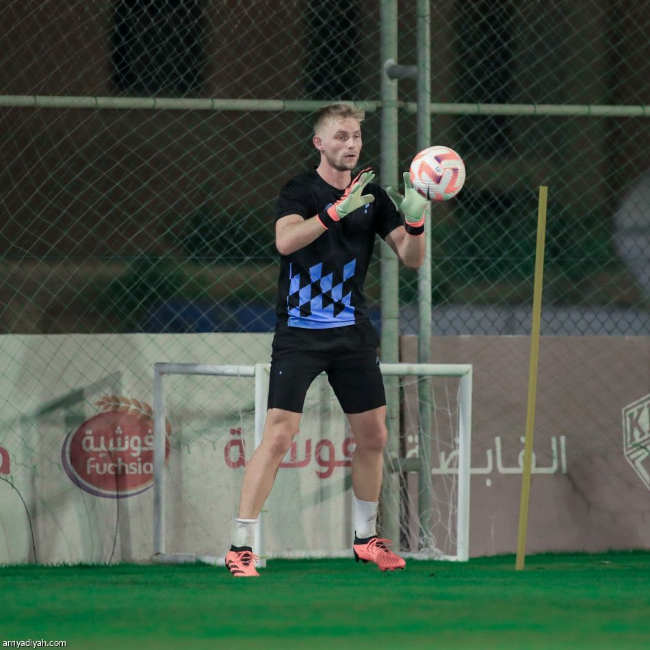 بيليتش يعالج أخطاء الفتح قبل الاتحاد