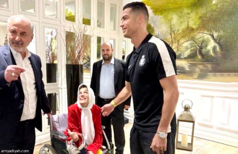 وكيل رونالدو يحقق حلم آدرين وفاطمة