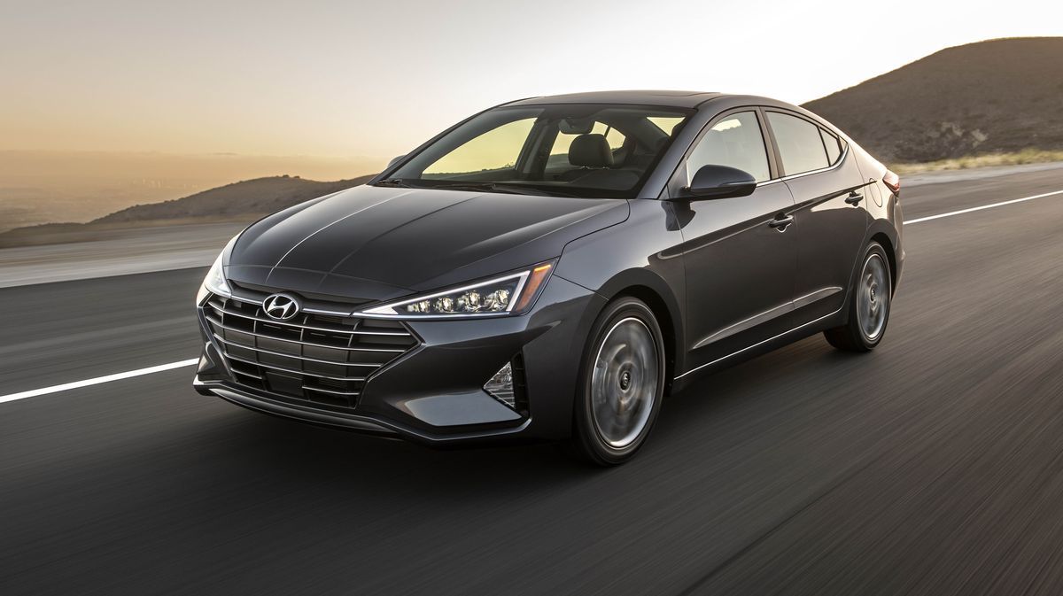 فرصة لا تعوض في مكة المكرمة سيارات استعمال تبدأمن 10 آلاف ريال تناسب جميع المستخدمين رينو فلوينس 2014 و شفروليه افيو 2010 و هيونداي إلنترا 2020 و إلنترا 2017 و مازدا 3 2009