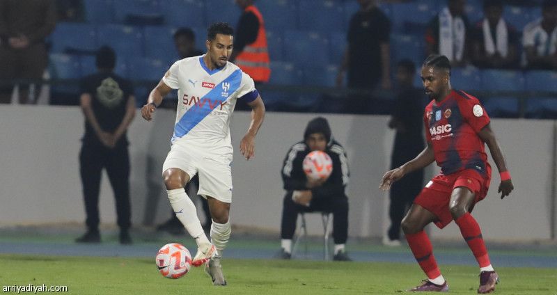 سالم: تداخل المسابقات أثر علينا