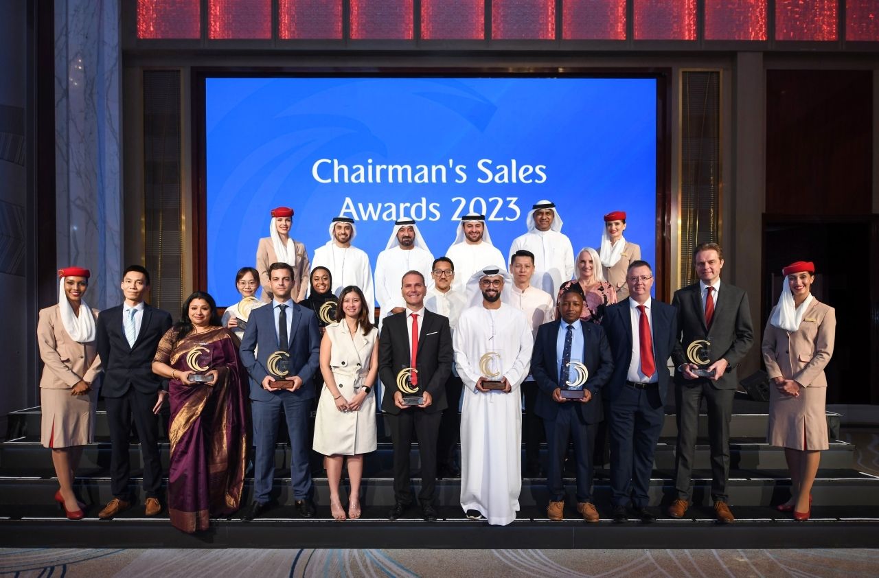 أحمد بن سعيد: فريق مبيعات طيران الإمارات «استثنائي»