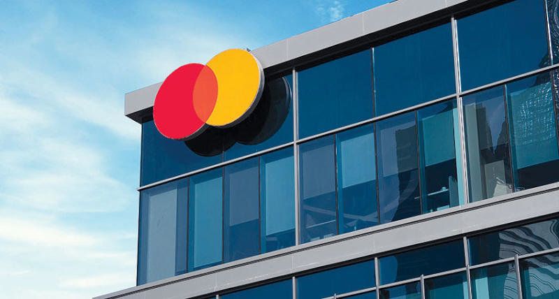 80 % من شركات الإمارات تتوقع إيرادات جيدة 2023