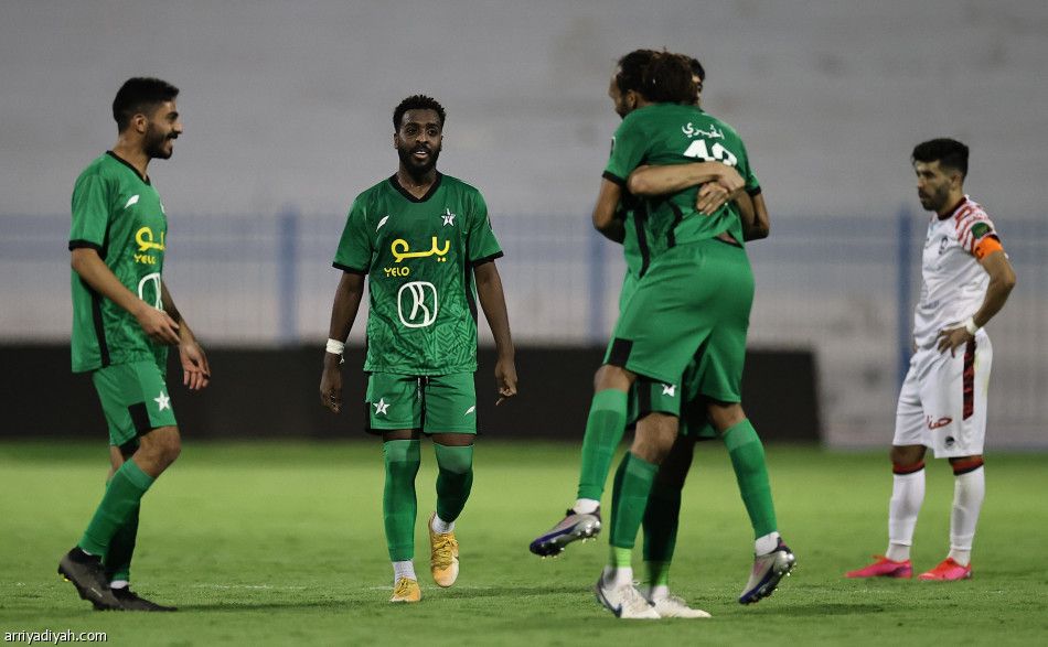 النجمة يفاجئ الرائد.. ويقصيه من كأس الملك