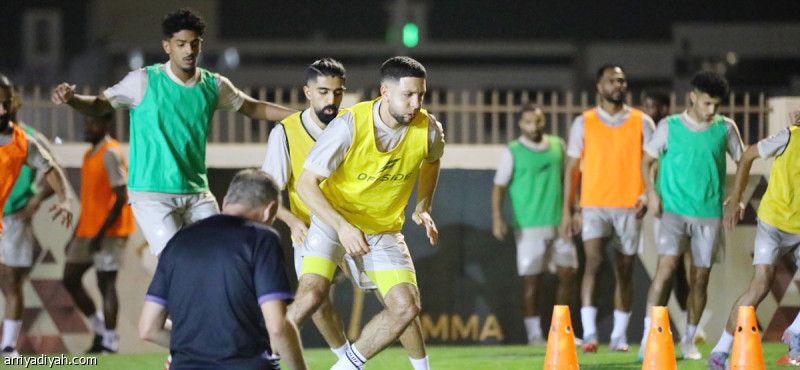 لافاني يعزز اللياقة