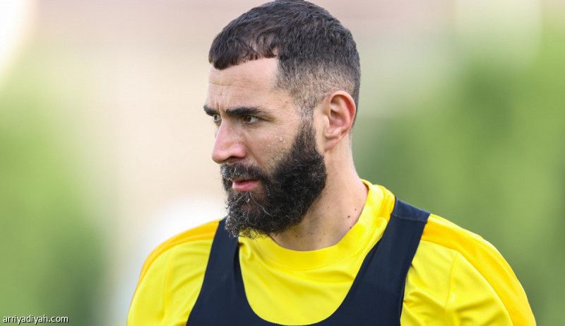 الاتحاد يفقد بنزيما في 3 مباريات