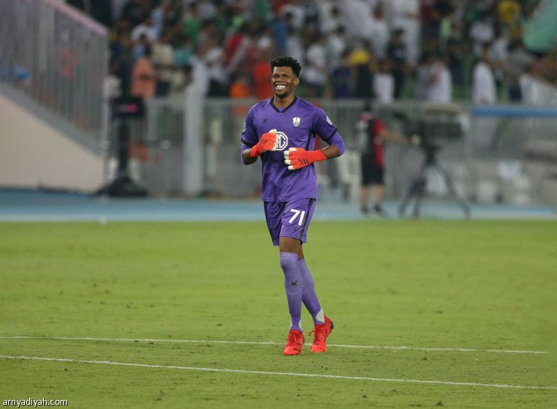 الربيعي.. الانفرادي قرار إداري