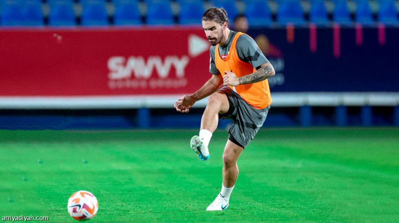 نيفيز.. صانع ألعاب