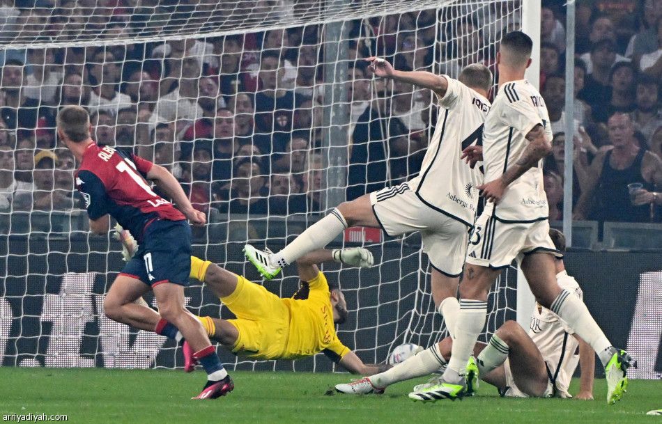 جنوى يضرب روما برباعية