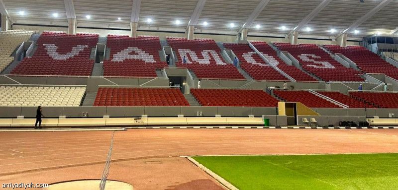 10 آلاف علم تساند الأشهب