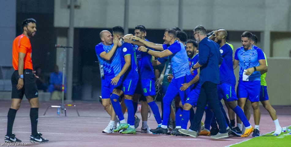 الفتح يكتسح الوحدة بخماسية