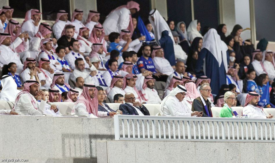 كيم يوقف تفوّق نيمار