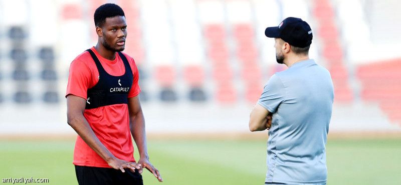 الرائد يسترد لوم