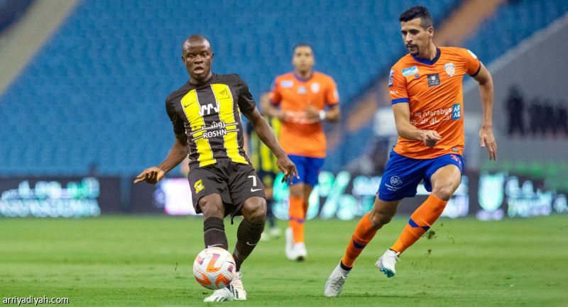 الشوط الثاني يتخلى عن الاتحاديين