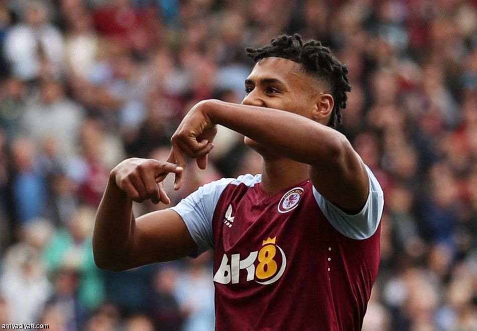 الدوري الإنجليزي.. أستون فيلا يكتسح برايتون بسداسية