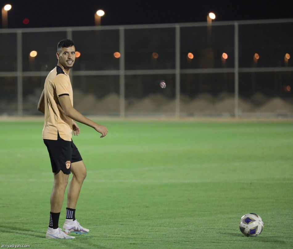 الفيحاء يختتم تحضيرات مواجهة باختاكور