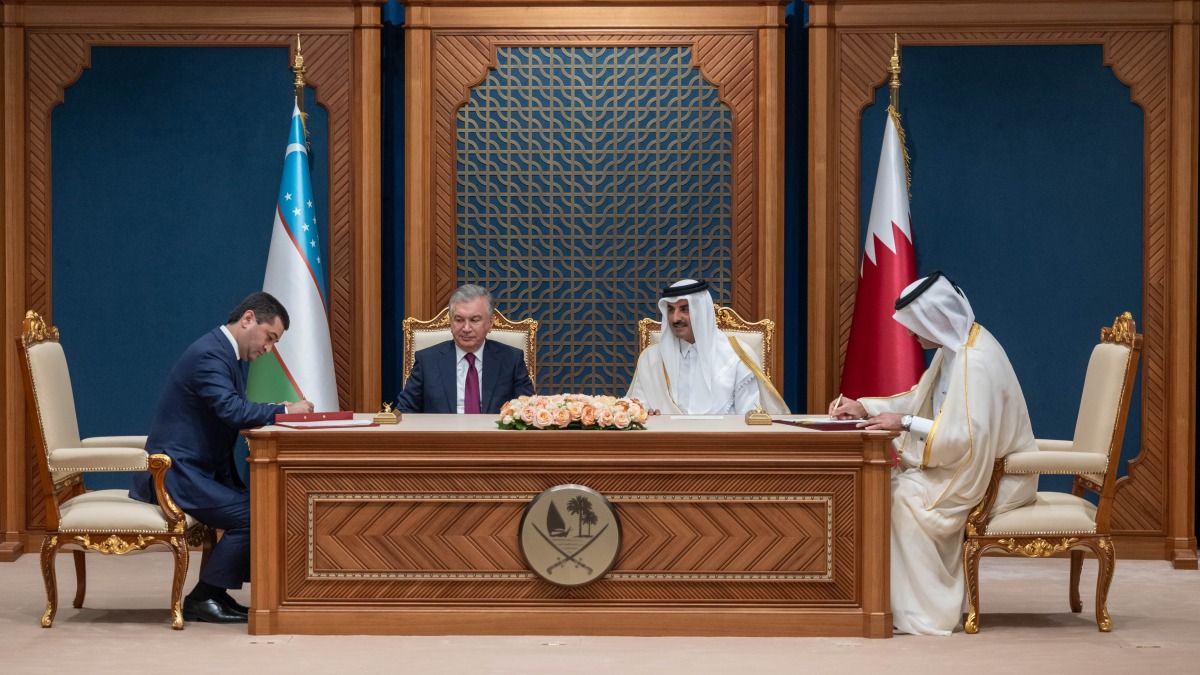 سمو الأمير ورئيس أوزبكستان يشهدان التوقيع على اتفاقية وعدد من مذكرات التفاهم