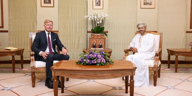 وزير الخارجية يستقبل المبعوث الخاص للأمين العام للأمم المتحدة لليمن