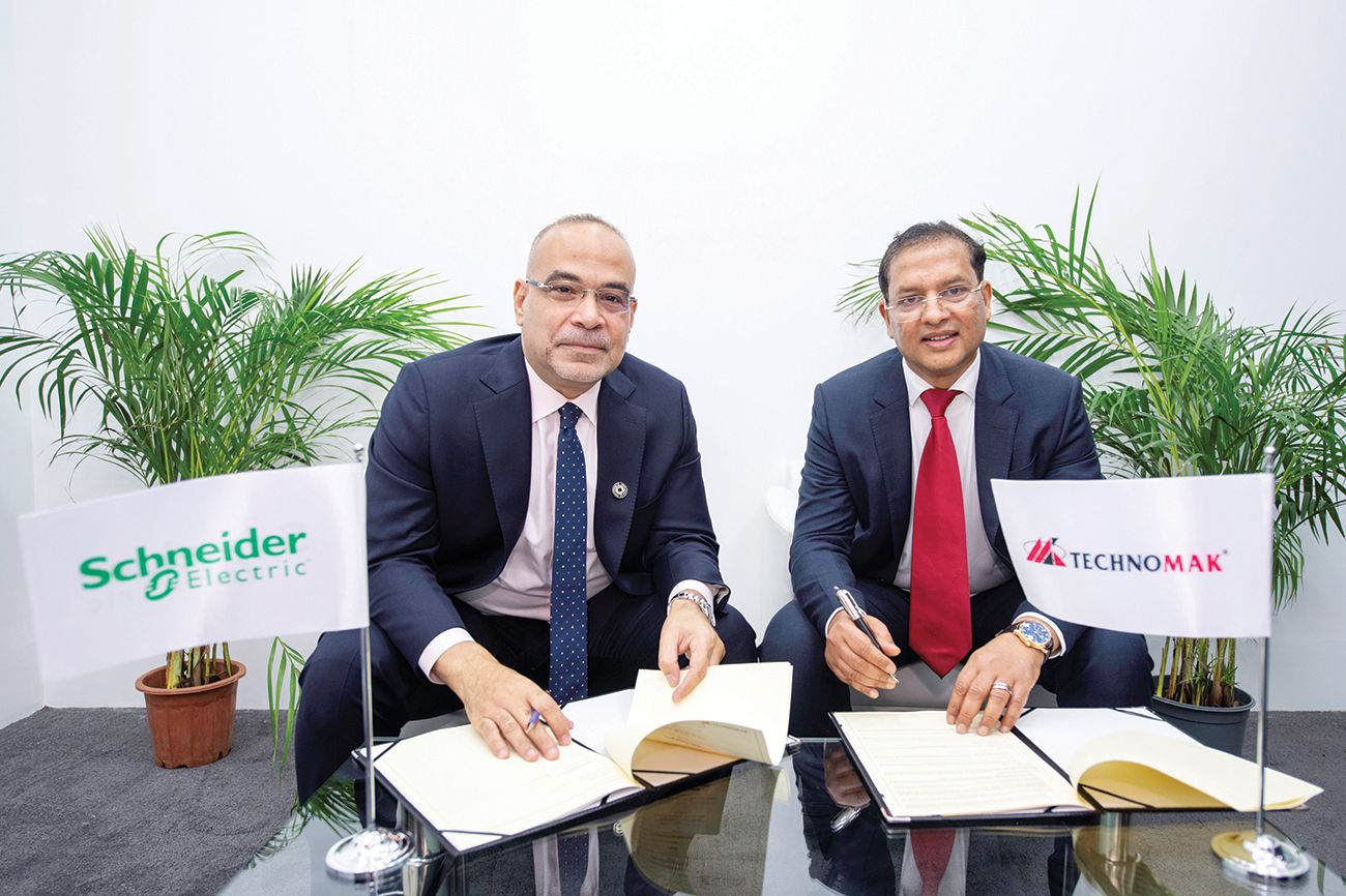 شراكة في «أديبك 2023» لتسريع تطبيق حلول الإدارة الذكية للطاقة في الإمارات