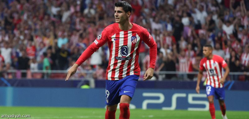 موراتا يقود أتلتيكو إلى عبور فينورد