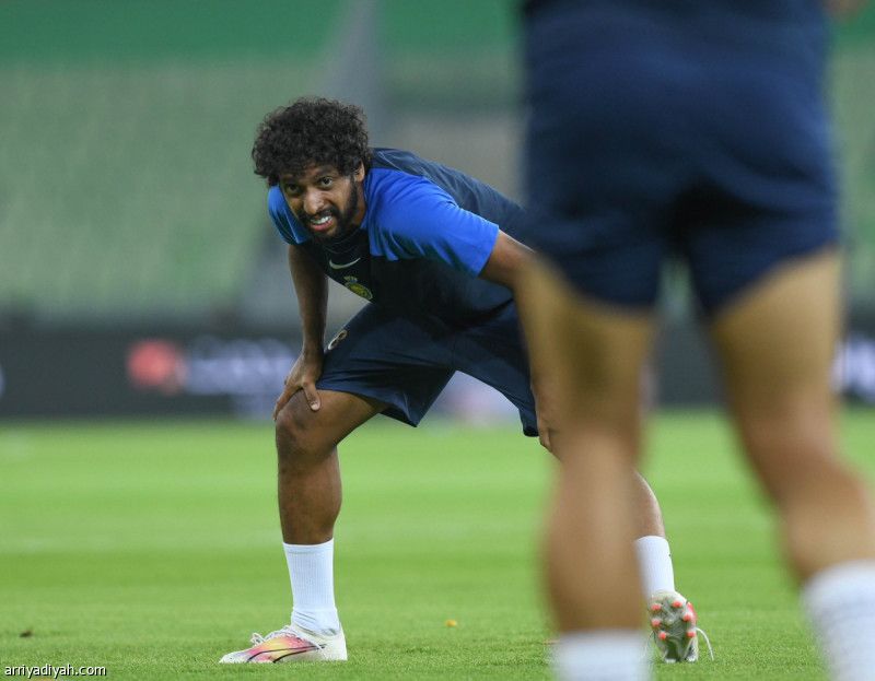 قرار انضباطي يبعد الصليهم