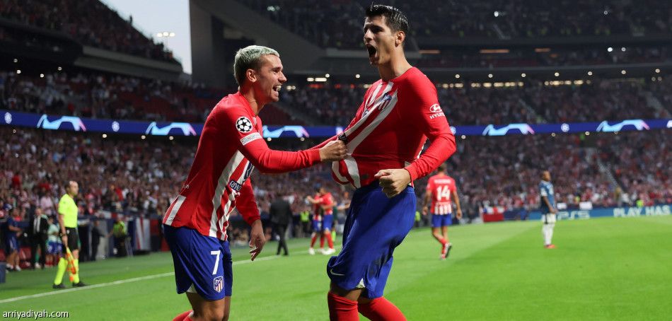 موراتا يقود أتلتيكو إلى عبور فينورد