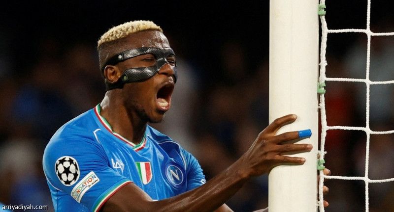 نابولي يهدد بمقاضاة صانعة «دمية أوسيمين»