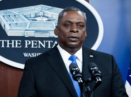 وزير الدفاع الأمريكي : الولايات المتحدة تضمن امتلاك إسرائيل “كل شيء للدفاع عن نفسها”