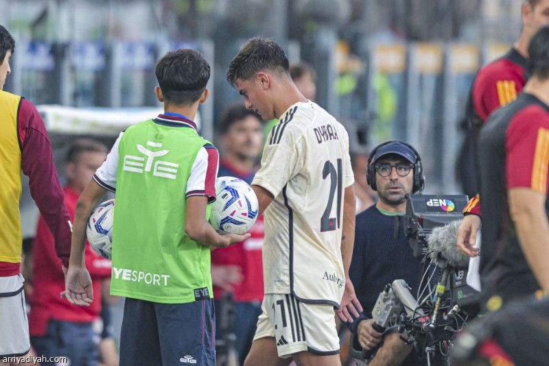 رباط الركبة يغيب ديبالا لمدة شهر