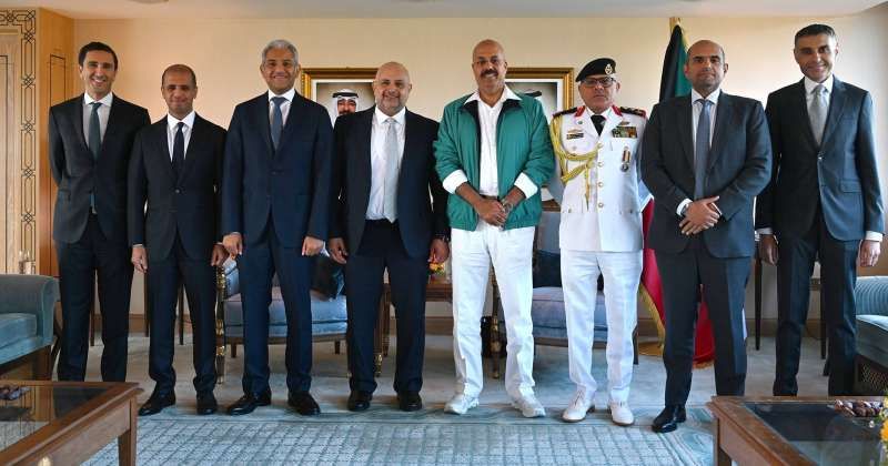 رئيس الوزراء يزور سفارة الكويت لدى المملكة المتحدة