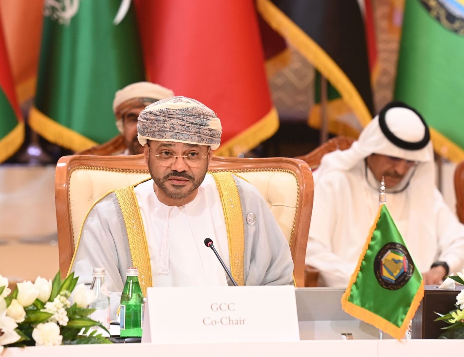 مناشدة عمانية بوقف فوري لإطلاق النار وحل معاناة الفلسطينيين