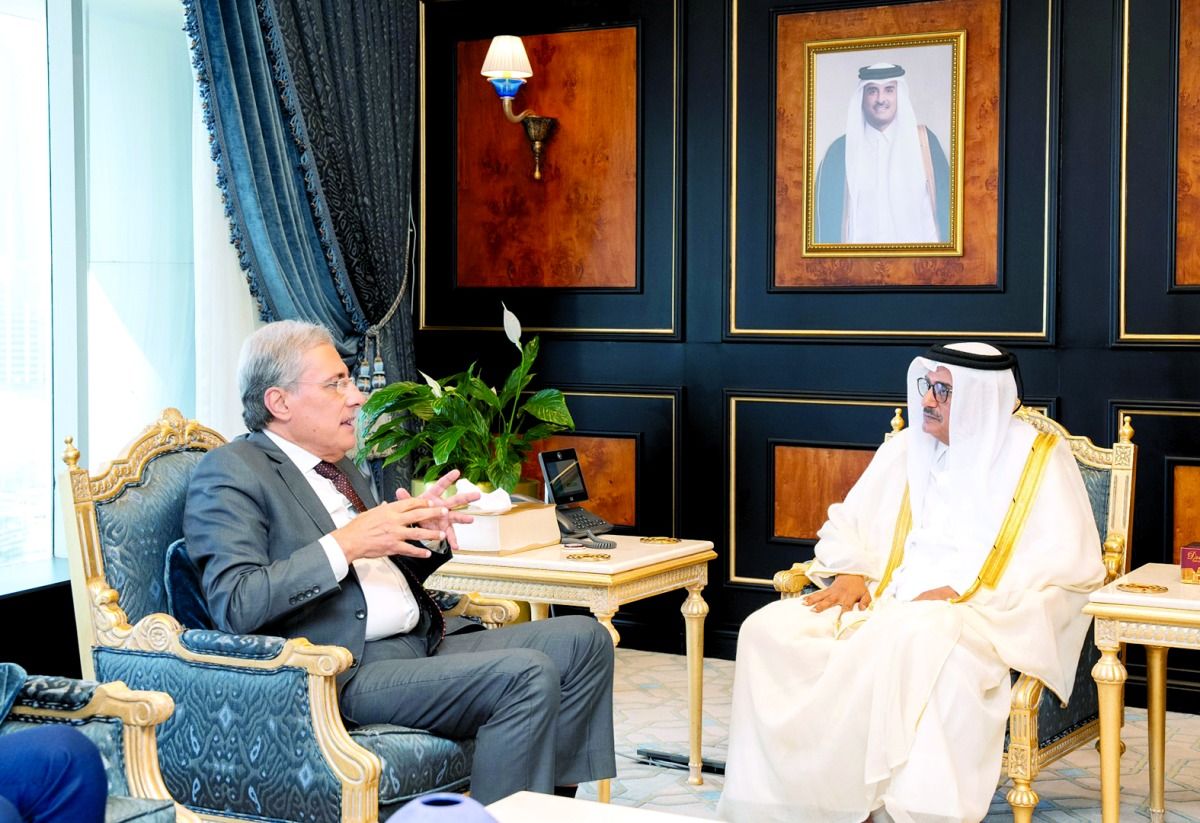 وزير العدل يستعرض التعاون  مع نظيريه اللبناني والمصري