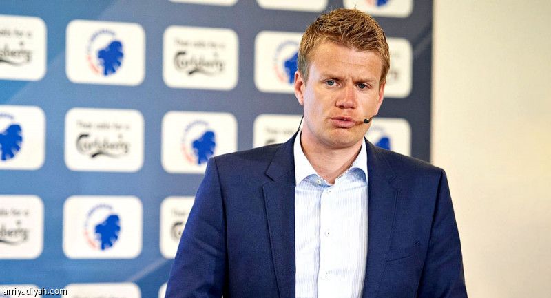 توتنهام يعيّن لانج «مدير التعاقد»