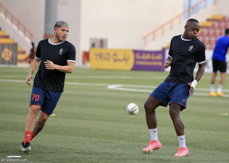 الجندل يفقد مارتينيز والدويسان