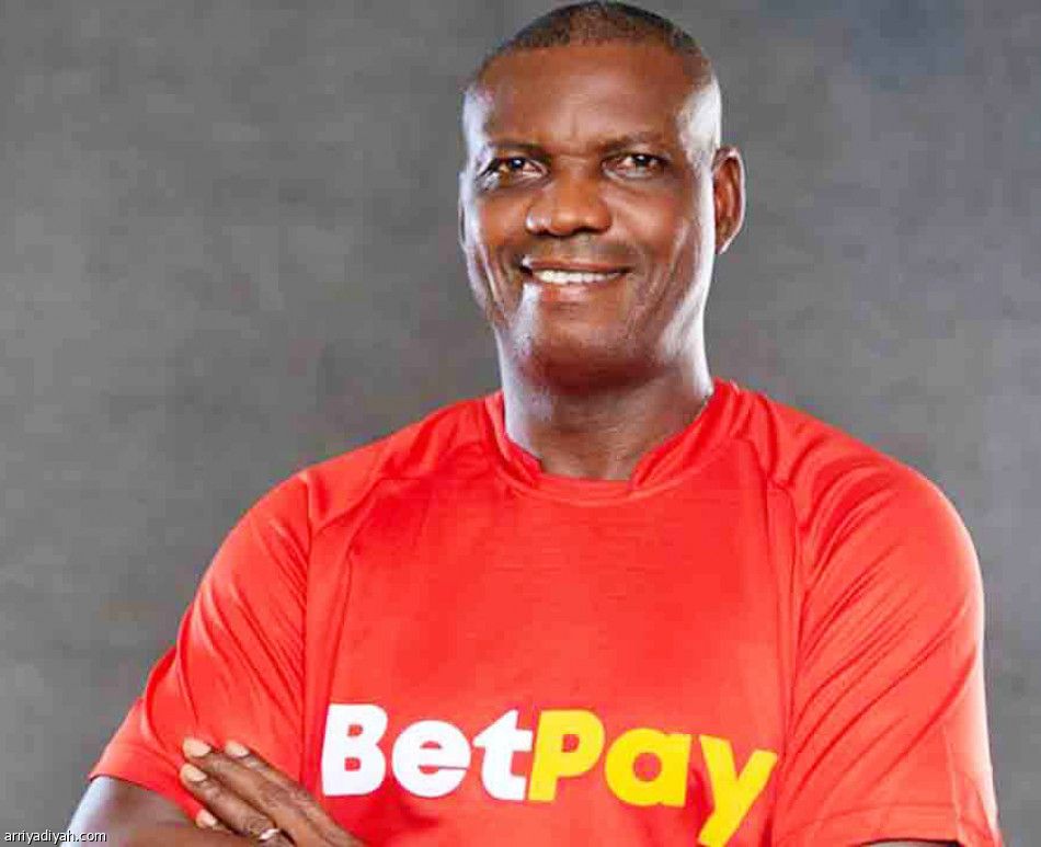 3 مدربين يديرون النسور