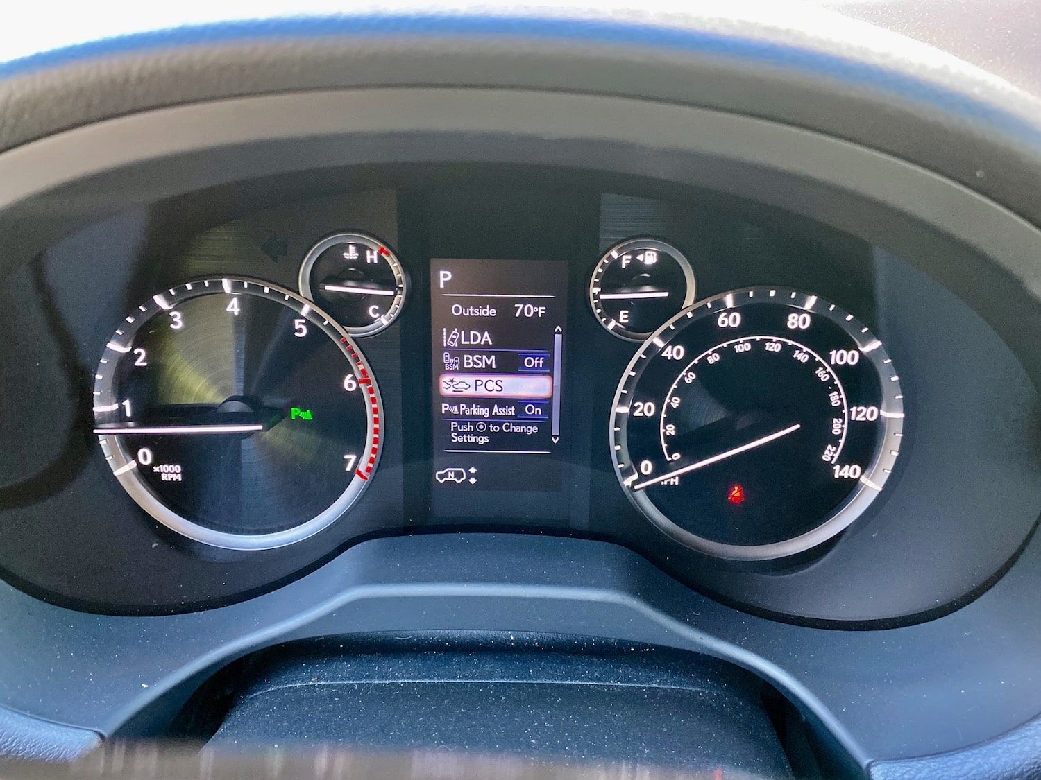 خبراء: السائقون يعطلون أنظمة السلامة "المزعجة" في سياراتهم .. فماذا عنك أنت؟