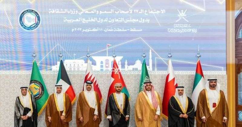 وزير الإعلام يشارك في اجتماع وزراء الثقافة بدول مجلس التعاون الخليجي بمسقط