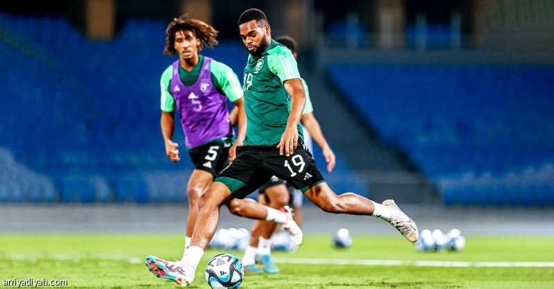 الأولمبي.. الشهري يناور