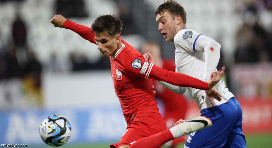 ألبانيا تعزز الصدارة بثلاثية التشيك