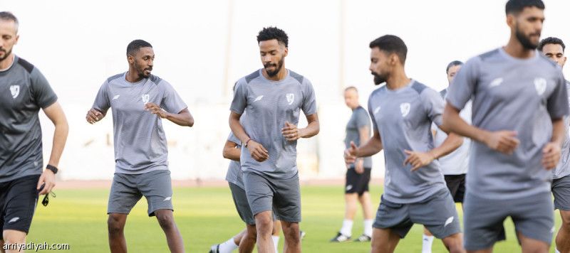 فلاتة يقطع غياب 9 أشهر